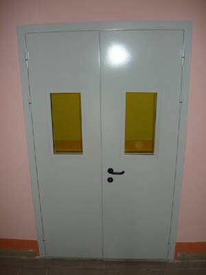 Технические двери, Противо-пожарные ворота и люки.