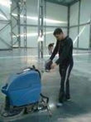 Комплексная система уборки помещений, зданий и территорий. Все Услуги Промышленнoго альпинизма.