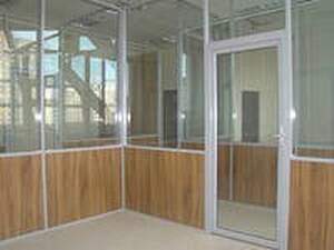 РАЗДВИЖНЫЕ СТЕНЫ И ОФИСНЫЕ ПЕРЕГОРОДКИ.